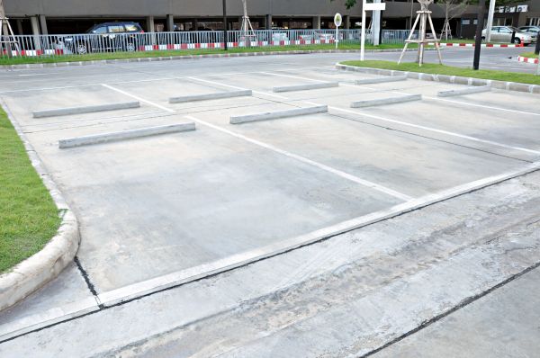 Parking Lot Resurfacing in Kenner