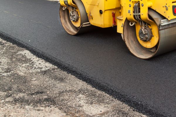 Asphalt Driveway Resurfacing in Kenner